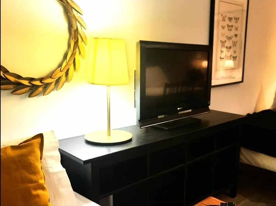 Stylish Downtown Toronto Residential Hotel Aparthotel